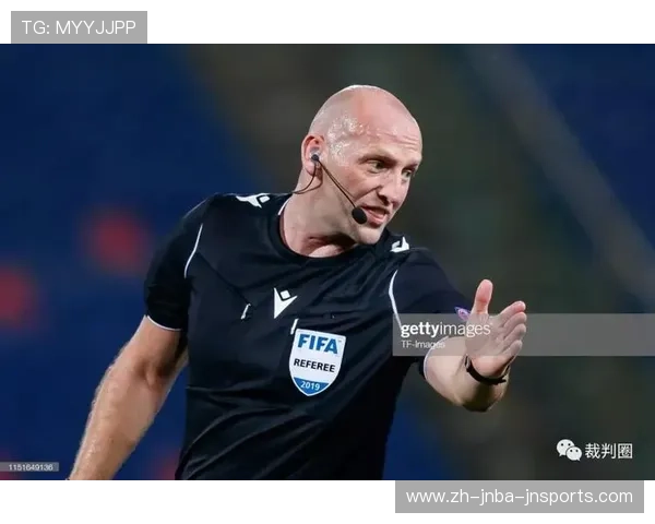 欧冠DS系统：VAR与数据辅助裁判技术的融合应用